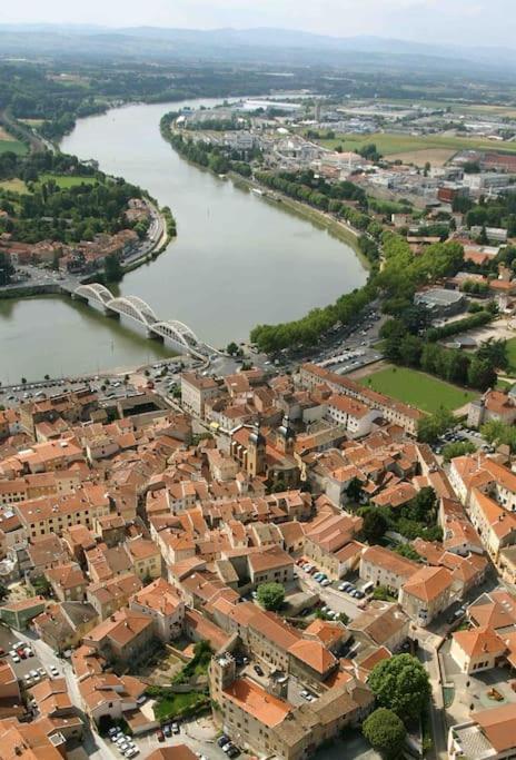Charmant Appartement Au Coeur De Neuville - Lyon A 20Mn Ngoại thất bức ảnh